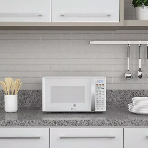 Micro-ondas Electrolux 20L Branco com Função Tira Odor e Descongelar MTO30 6