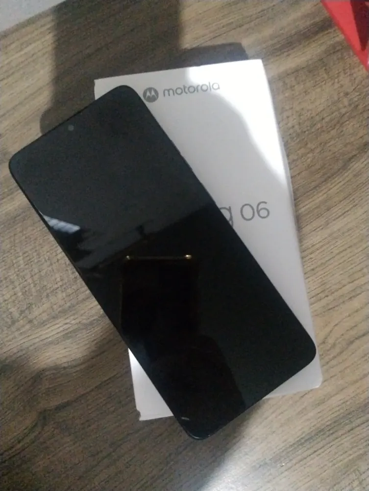 Smartphone Motorola Moto G06 - 256gb 12gb (4gb Ram + 8gb Ram Boost) E Camera 50mp Com Ai Bateria De 5200 Mah Tela 6.9 - Azul Marinho 10