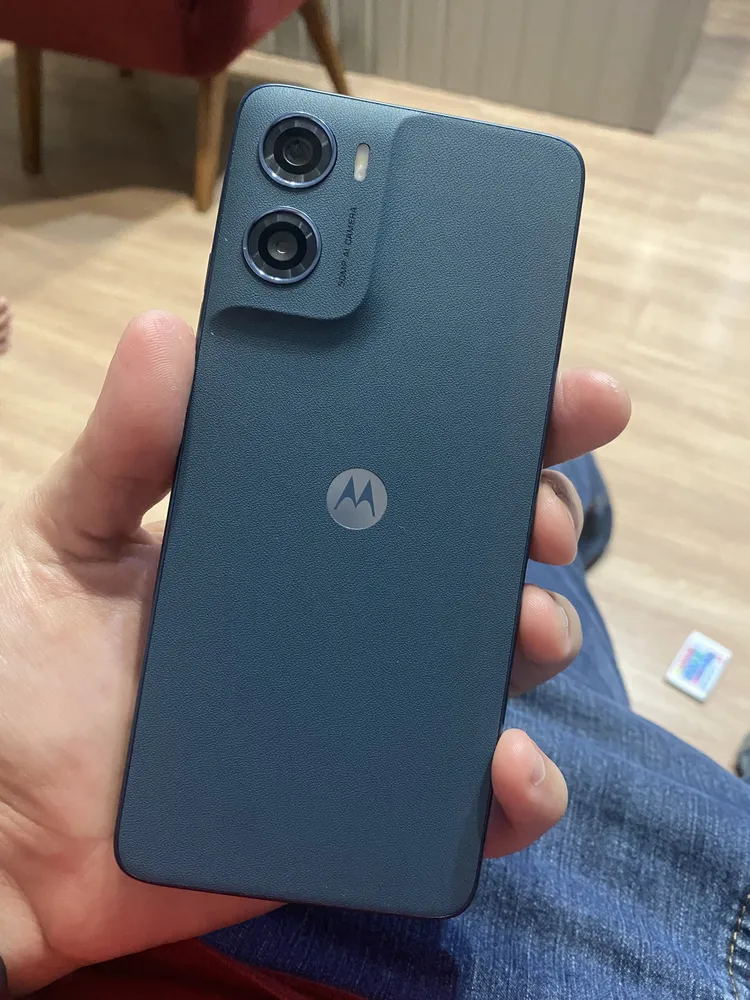 Smartphone Motorola Moto G06 - 256gb 12gb (4gb Ram + 8gb Ram Boost) E Camera 50mp Com Ai Bateria De 5200 Mah Tela 6.9 - Azul Marinho 8